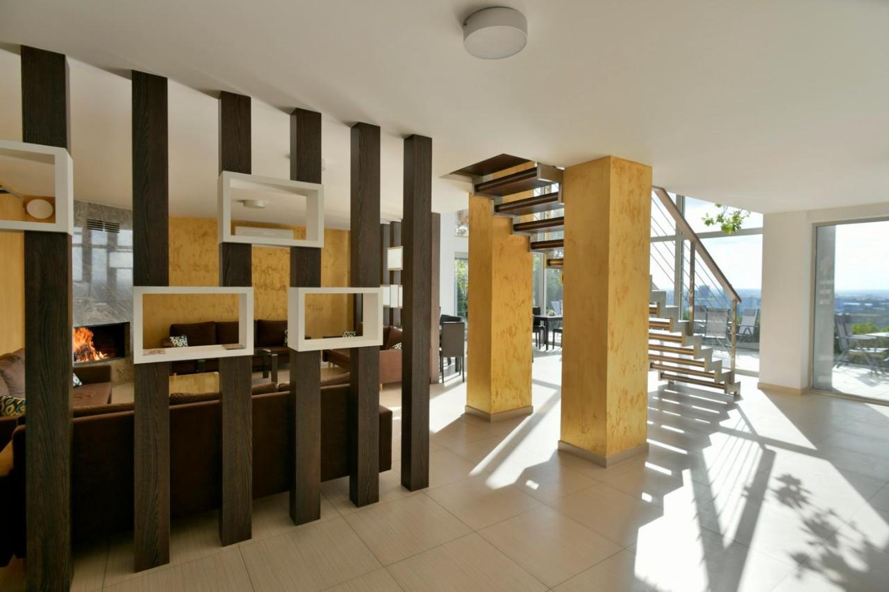 River View Apartments Hotel Bratislava Ngoại thất bức ảnh
