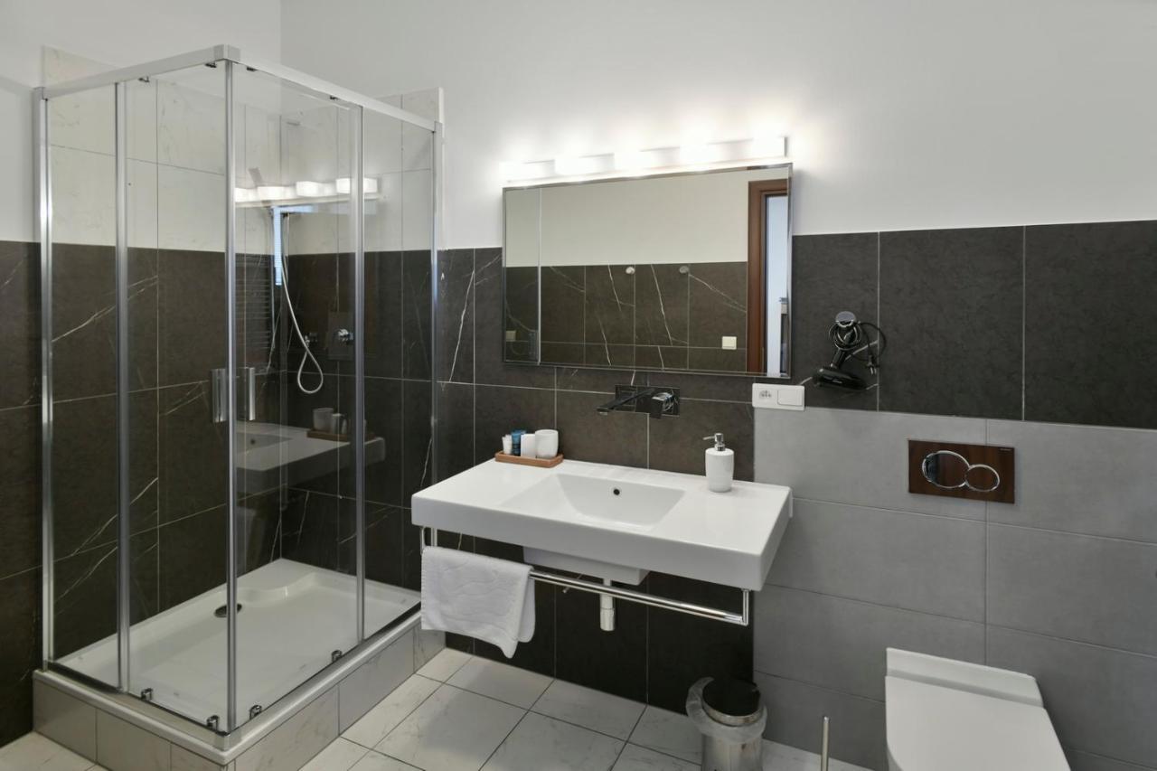 River View Apartments Hotel Bratislava Ngoại thất bức ảnh