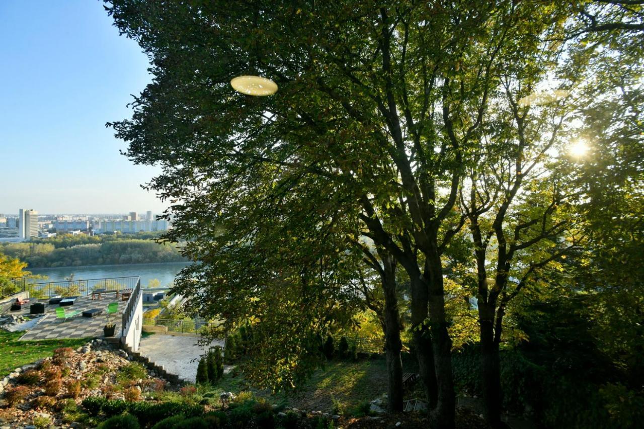River View Apartments Hotel Bratislava Ngoại thất bức ảnh