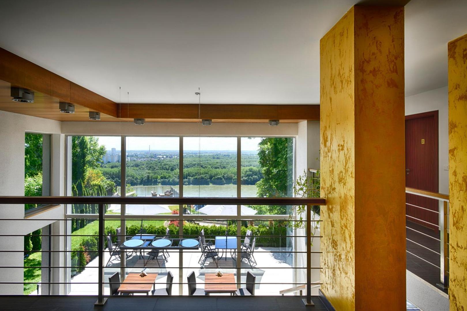 River View Apartments Hotel Bratislava Ngoại thất bức ảnh