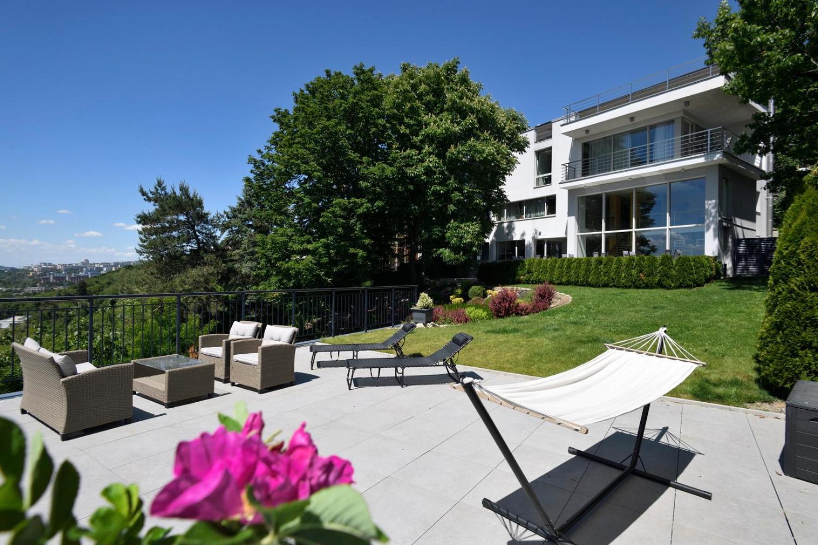 River View Apartments Hotel Bratislava Ngoại thất bức ảnh